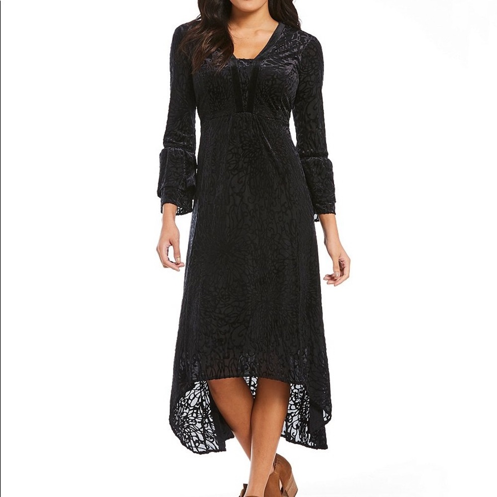 Reba Black Velvet High-Low Dress w/Bell Sleeves